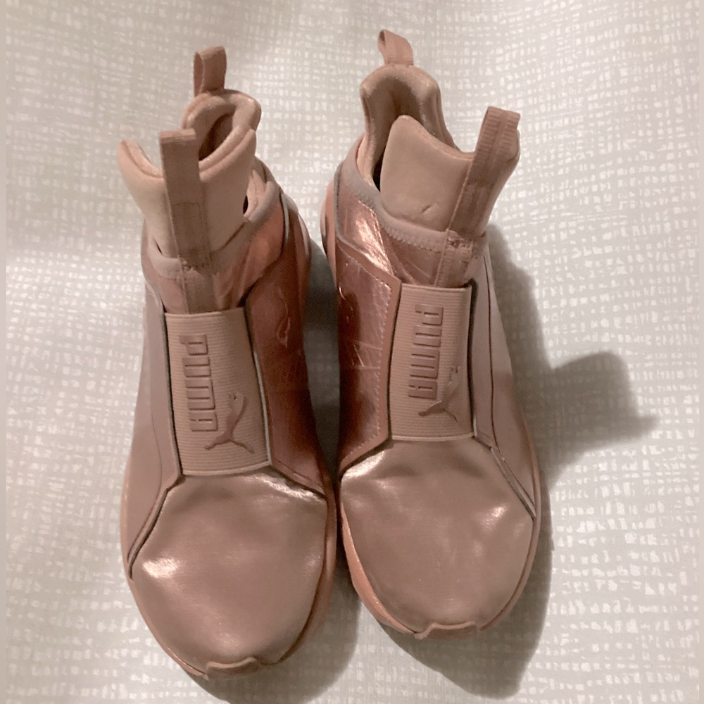Puma  size 7